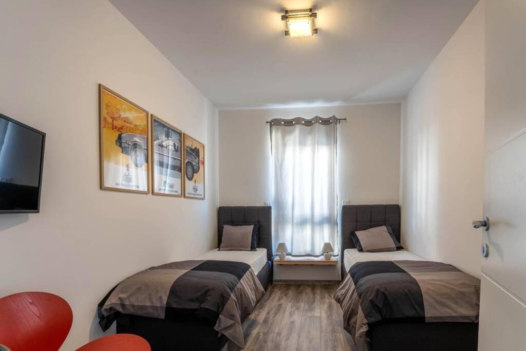 Apartment Emarin Banjole Esterno foto